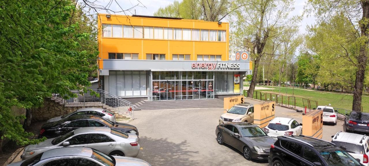 Большая квартира между Аэропортом и Центром города Кишинёв Экстерьер фото